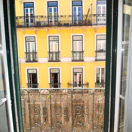 게스트하우스 Shared With Bright Private Patio In