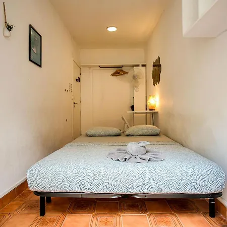 招待所 Shared With Bright Private Patio In